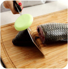 Load image into Gallery viewer, FALSE